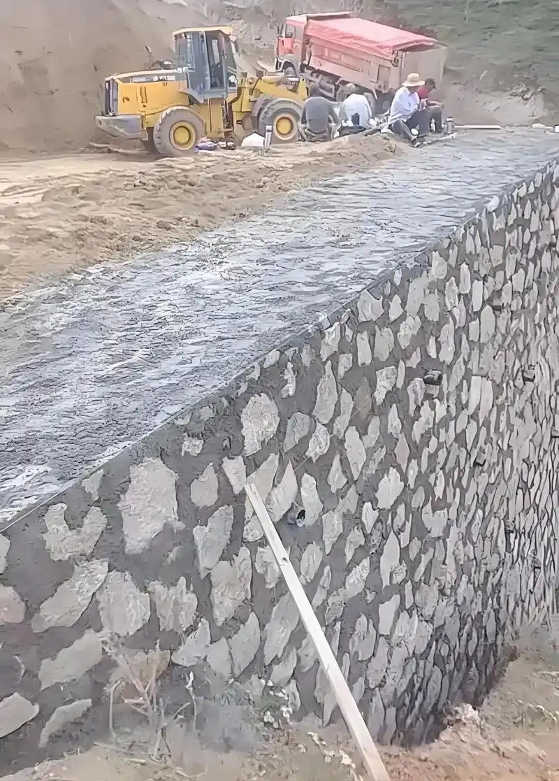 南京鼓楼区边坡加固